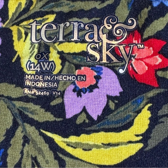 Terra & Sky Women's Plus Size Tiered Maxi Dress size 14W - Picture 9 of 10